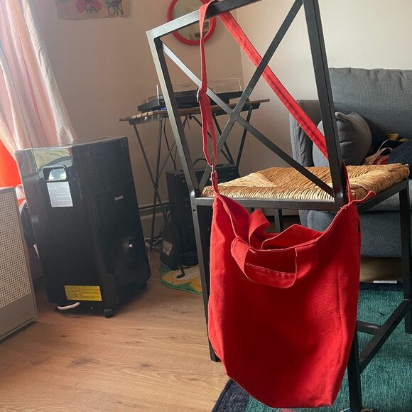 Red Baggu Duck Canvas Bag - Picture 2 of 5